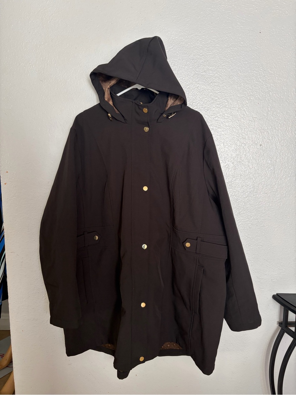 Liz Claiborne Dark Brown Hooded Coat with Gold-Tone Accents (b3)